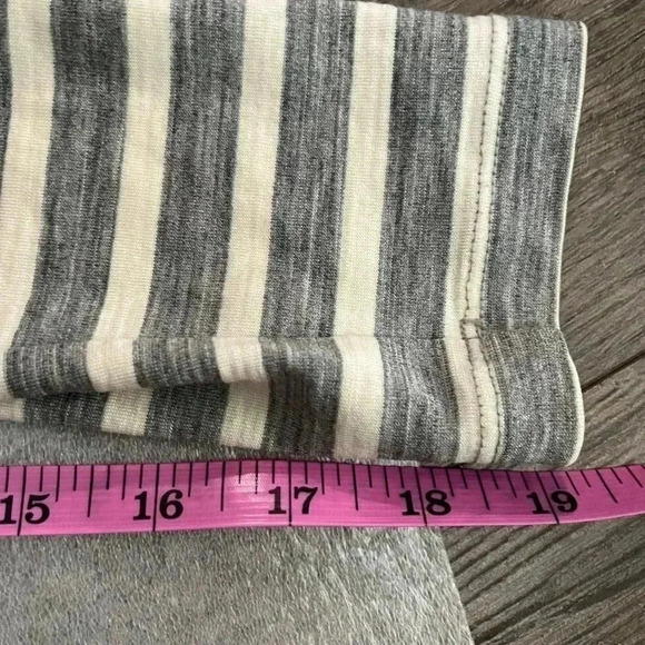 [XS] Icebreaker Women's  Villa Wrap Merino Wool cardigan - Picture 10 of 10